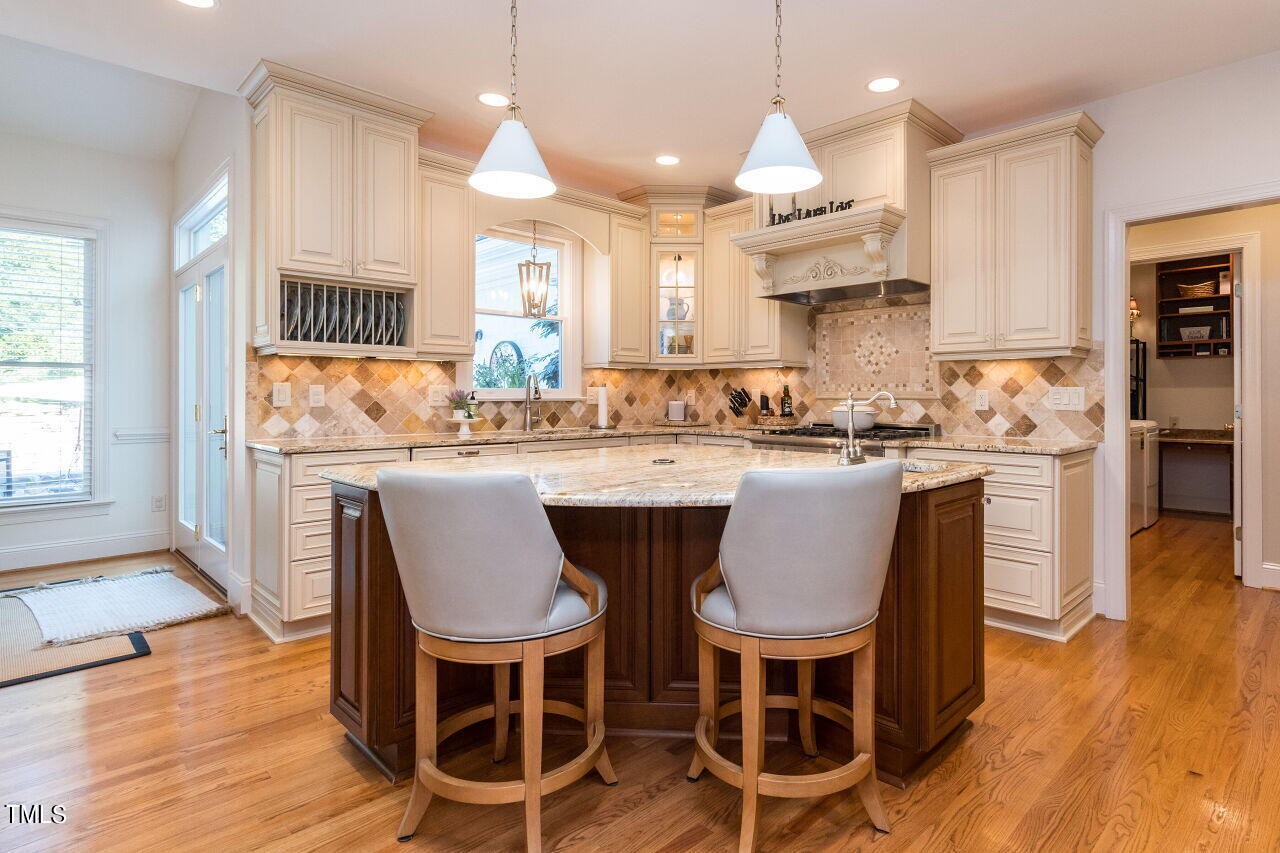 206 Chalon Drive