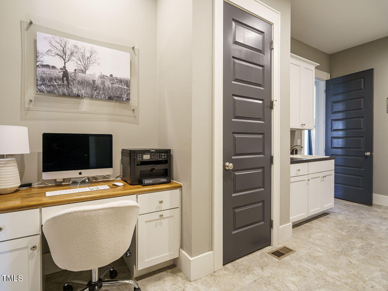 401 Quaker Meadows Court