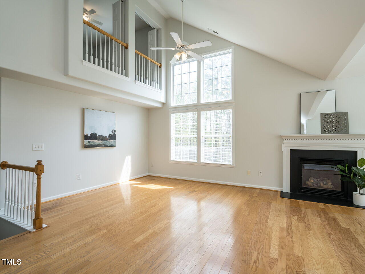 16 Richardson Circle