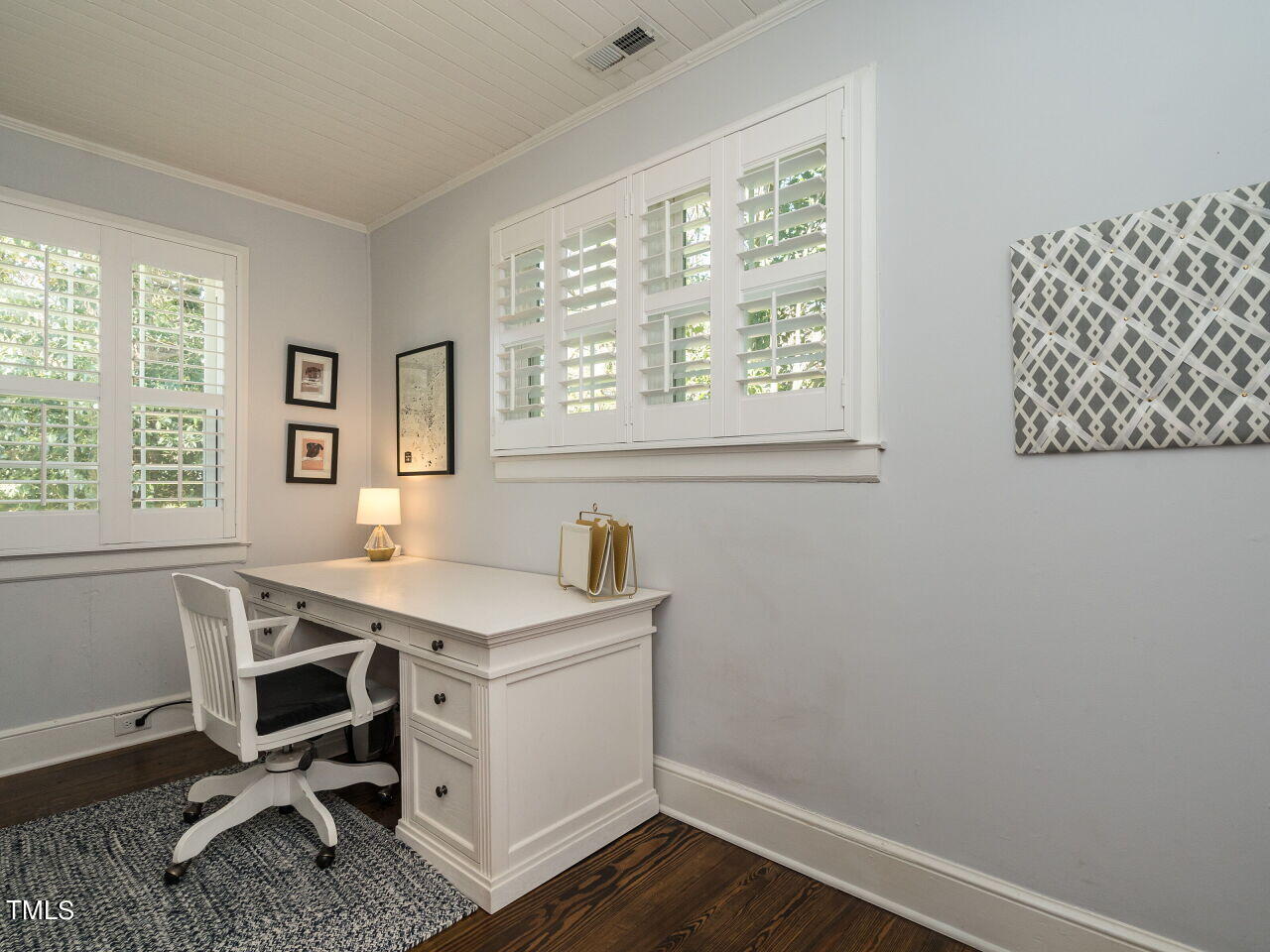 1004 Benjamin Street