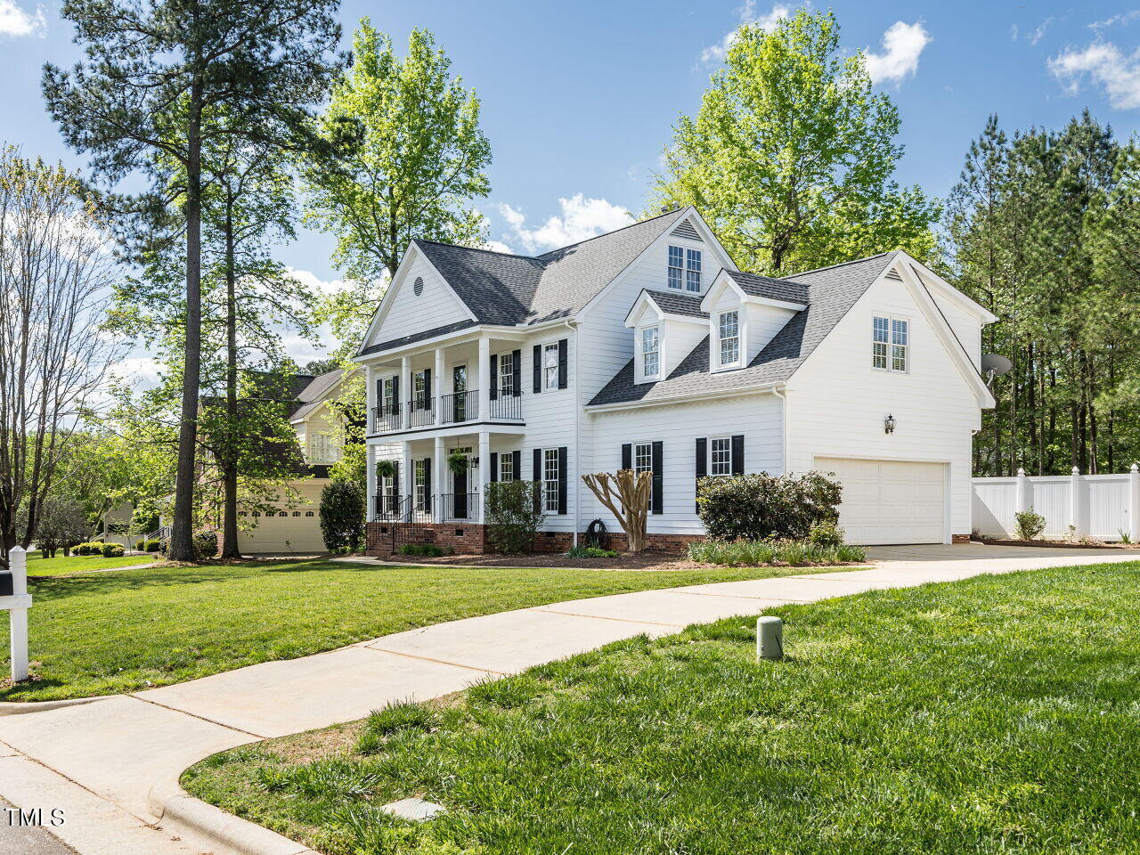760 Hadrian Drive