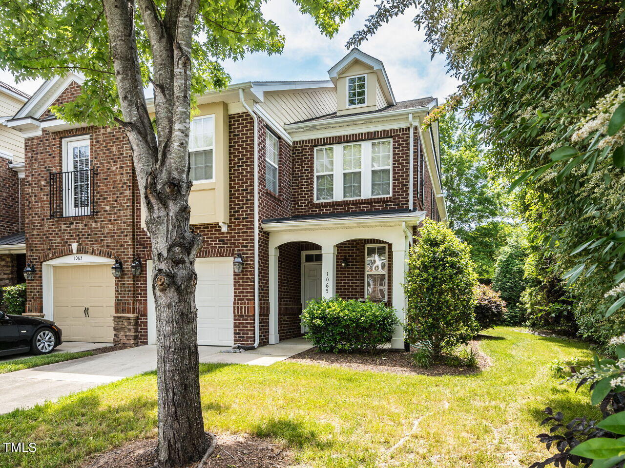 1065 Remington Oaks Circle