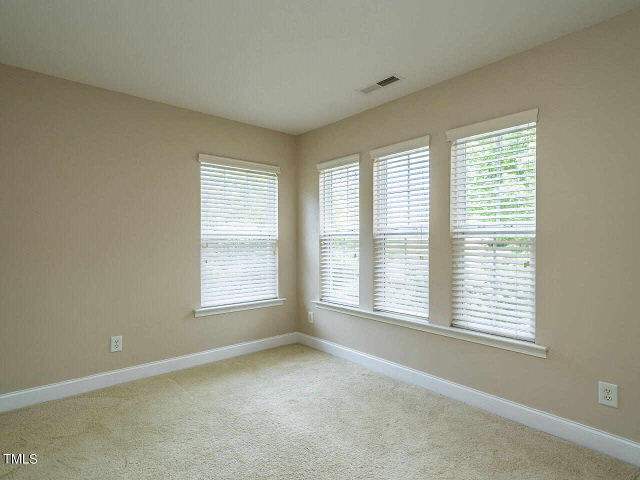 1065 Remington Oaks Circle