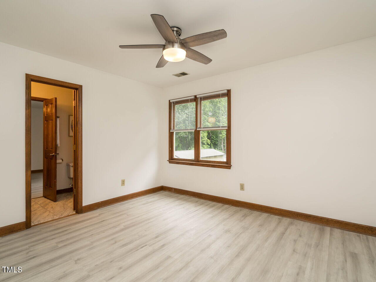 5321 Fox Pointe Drive