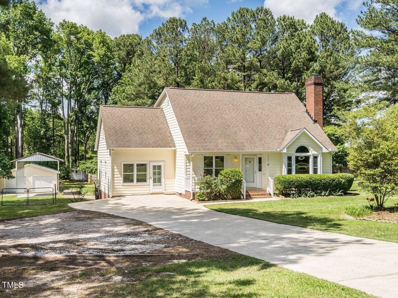 5321 Fox Pointe Drive