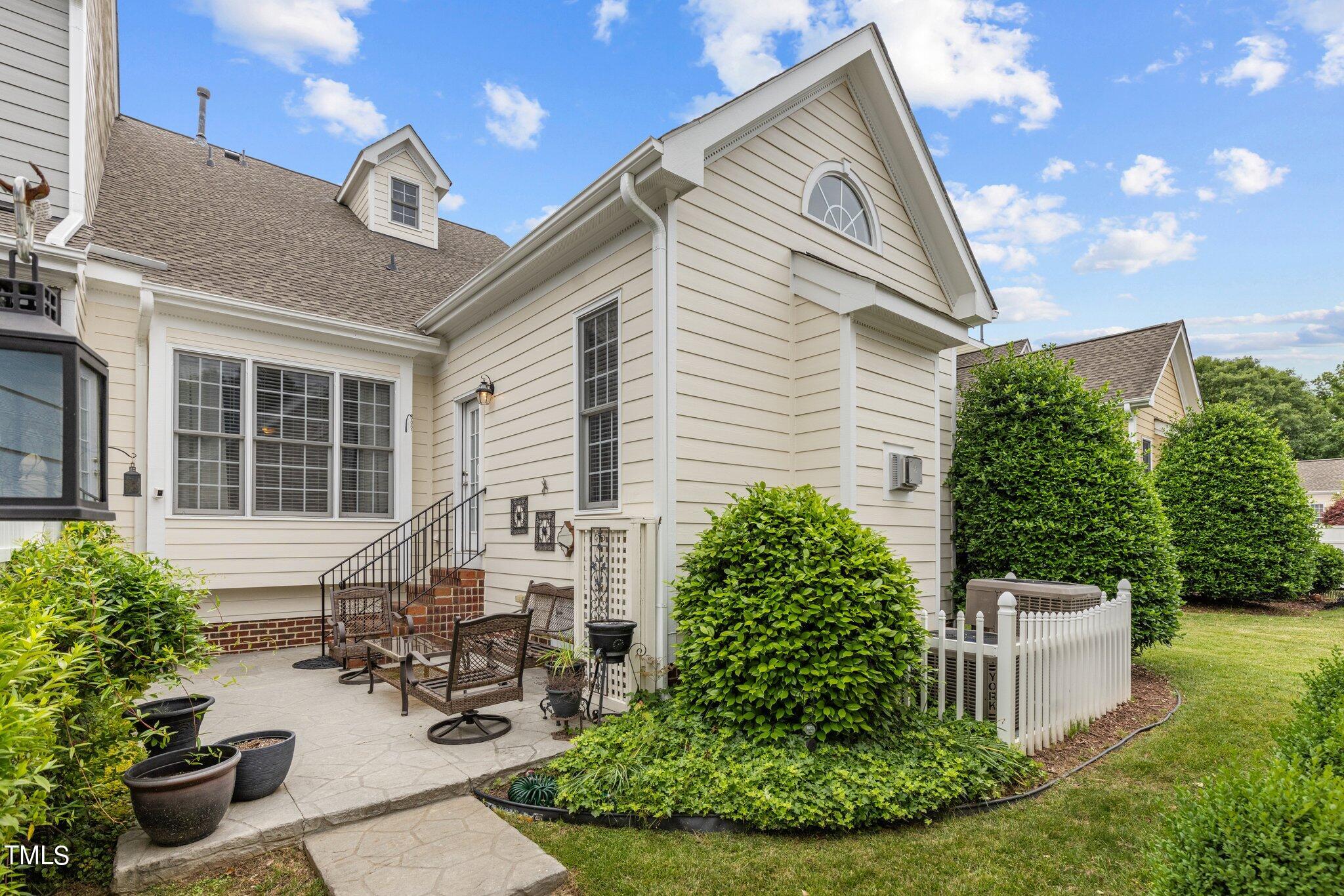 2513 St Pauls Square