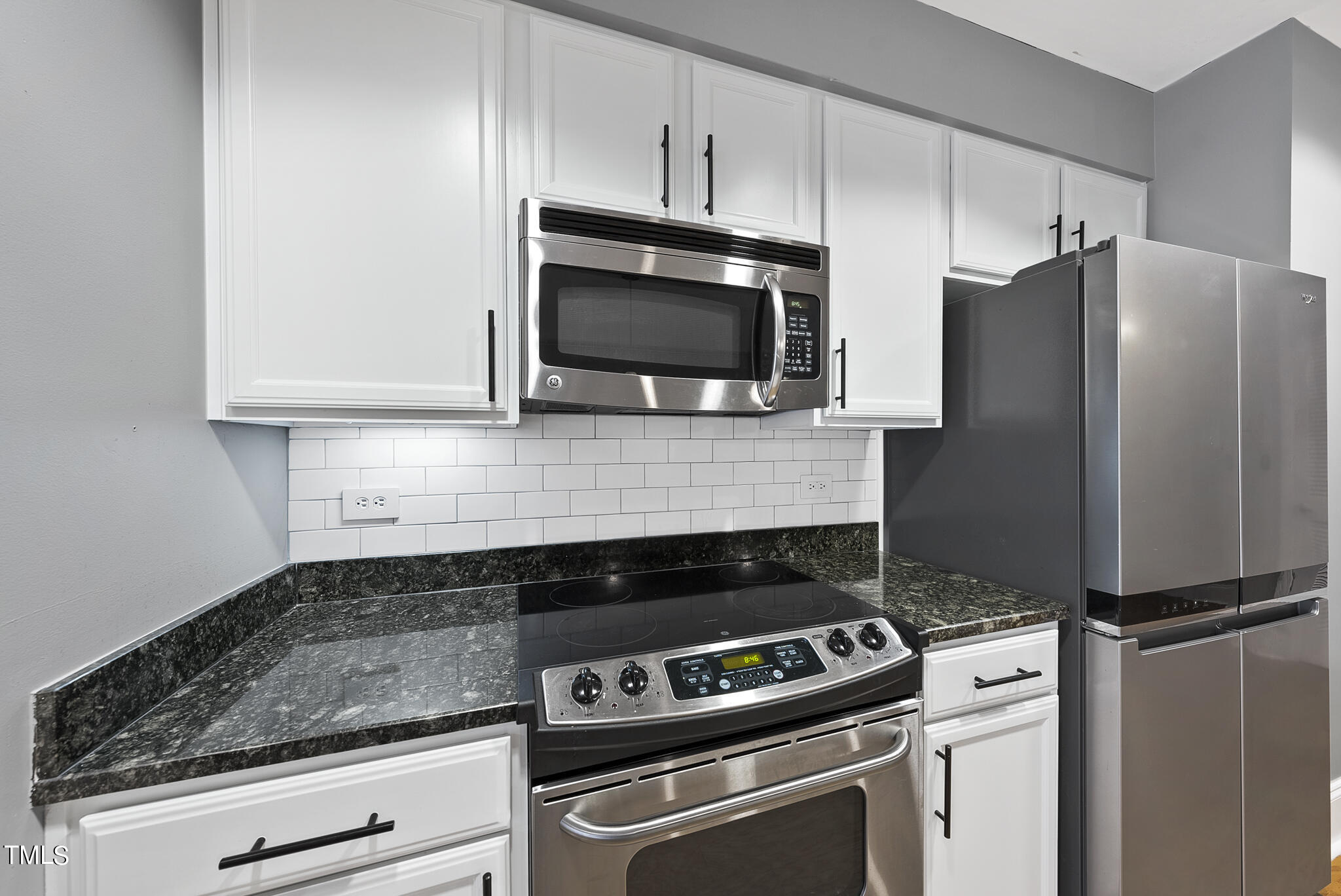 222 Glenwood Avenue # 210