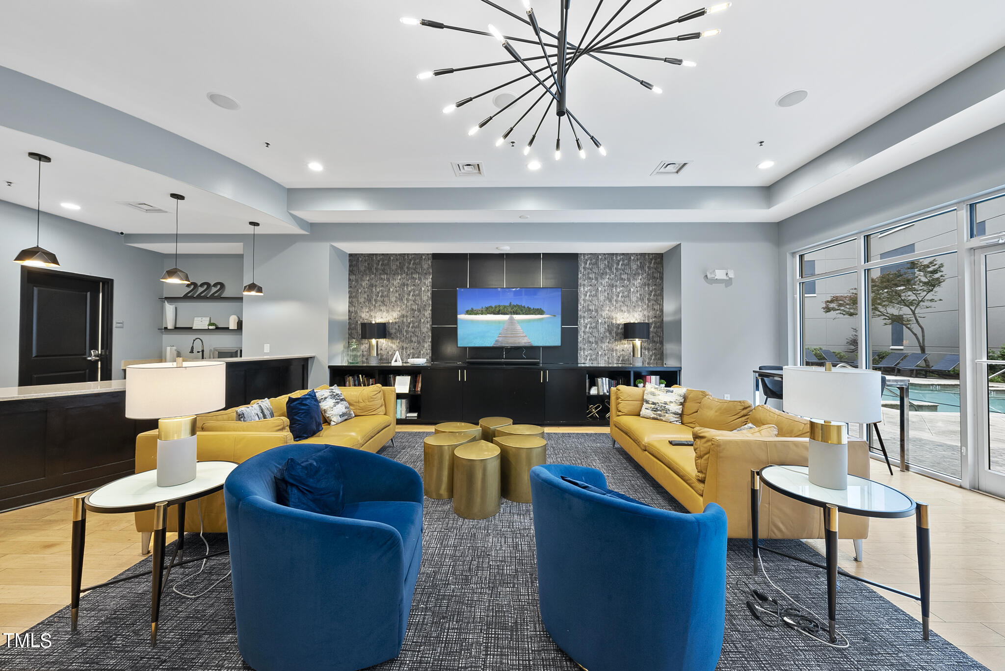 222 Glenwood Avenue # 210