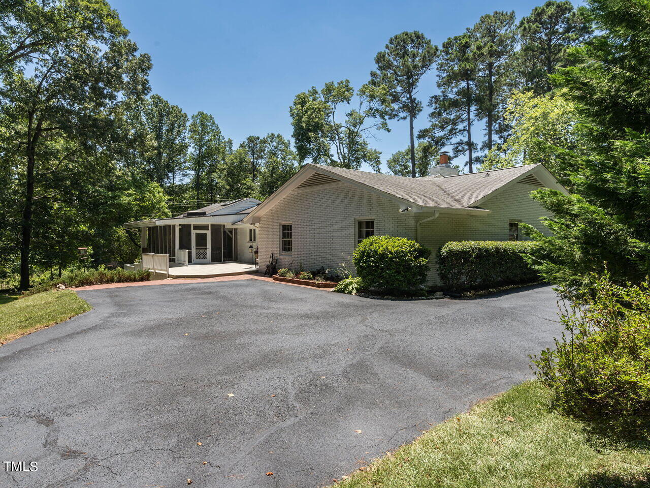 1400 Brentwood Place