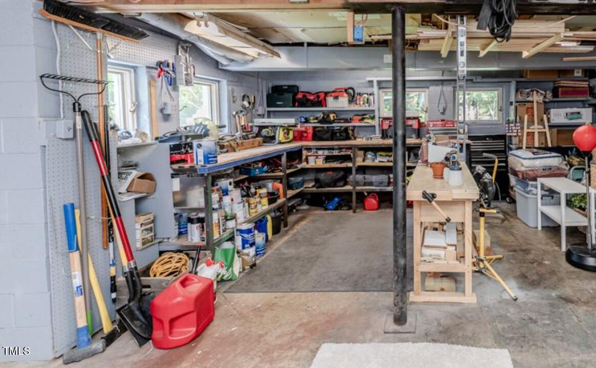 1400 Brentwood Place