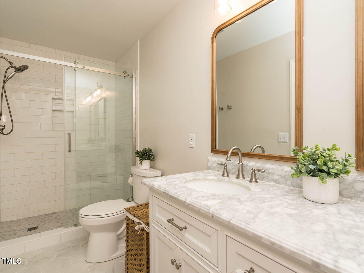 1400 Brentwood Place