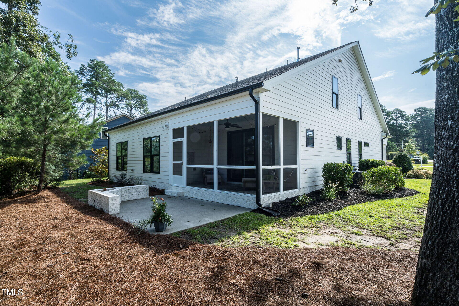 1421 Patriot Points Way