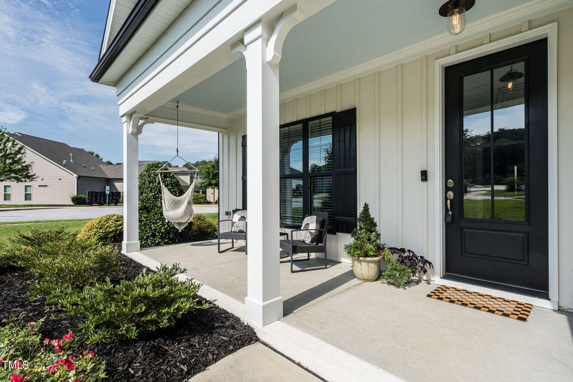 1421 Patriot Points Way