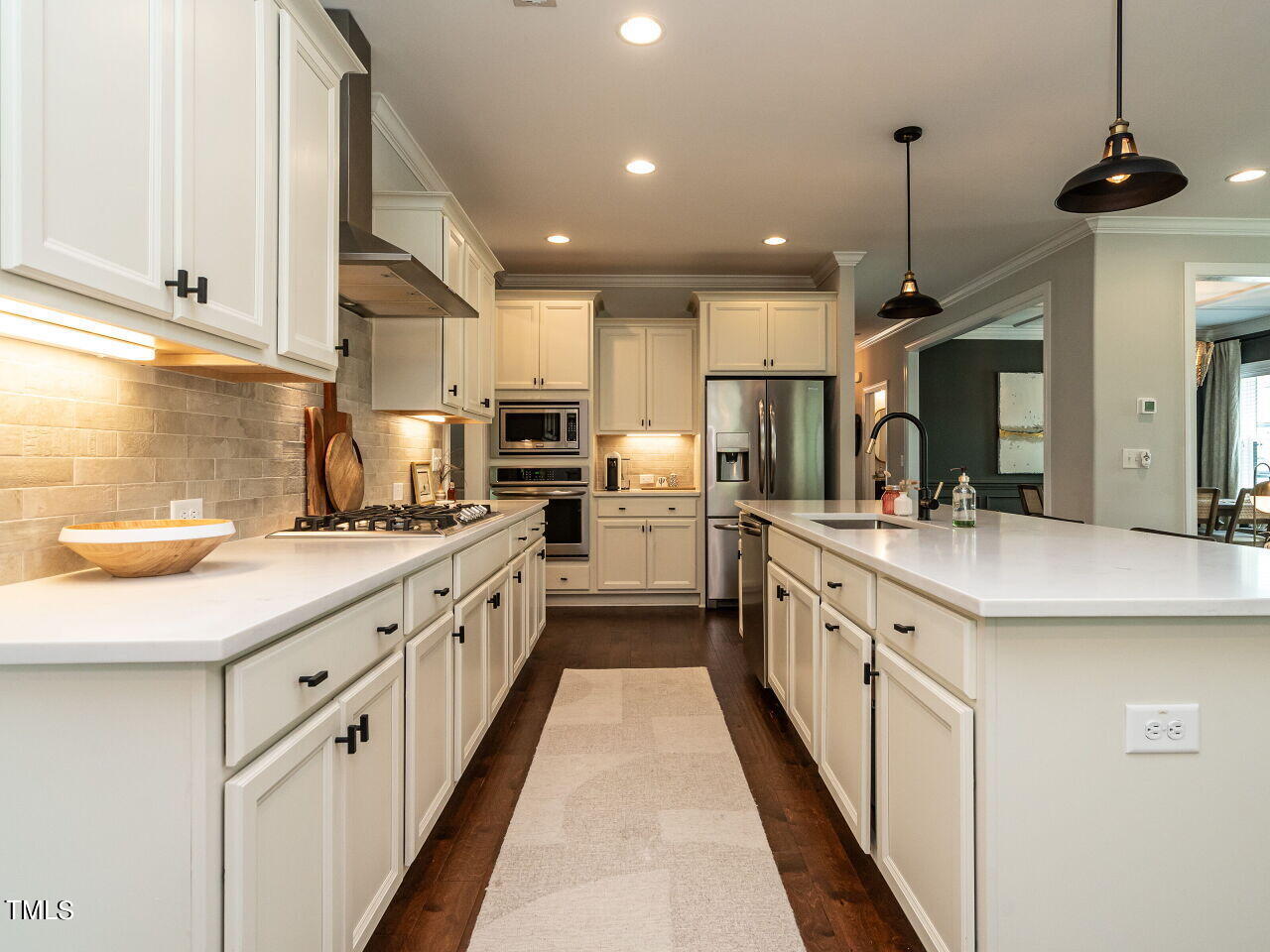 1421 Patriot Points Way