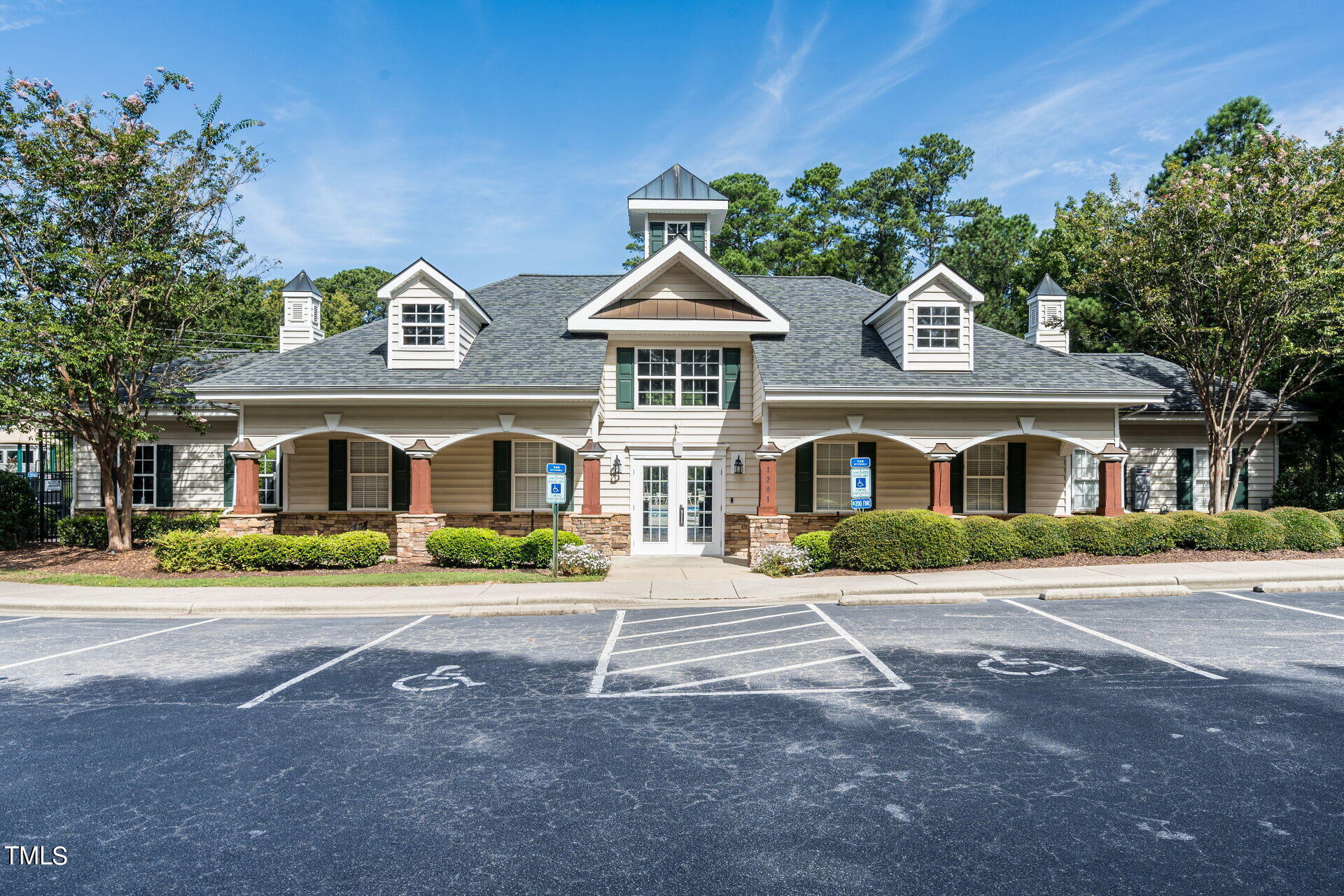 1212 Garden Square Lane