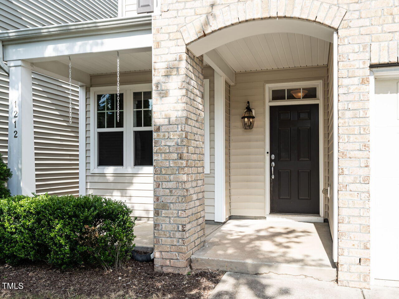 1212 Garden Square Lane