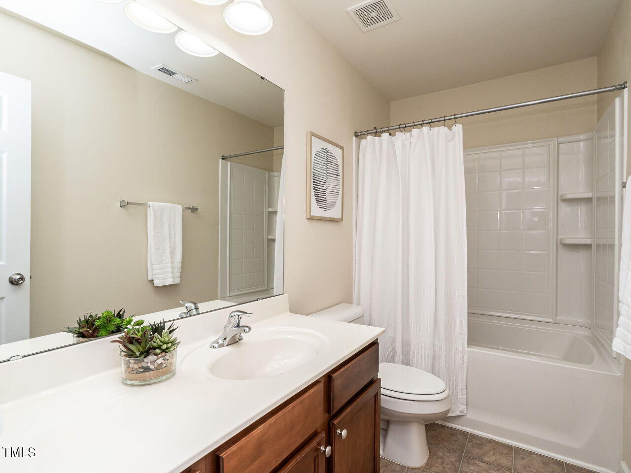 1212 Garden Square Lane
