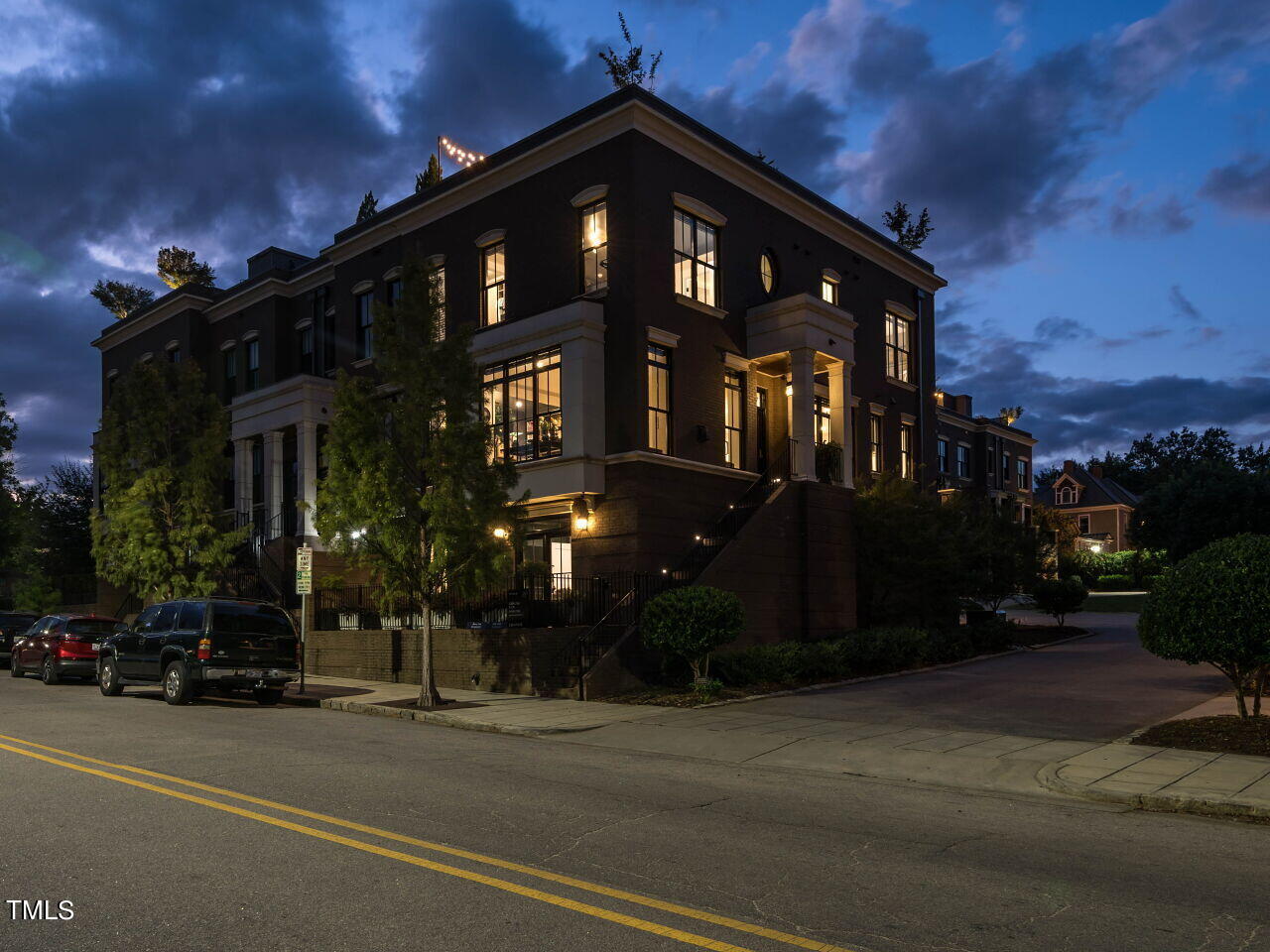 417 E Hargett Street