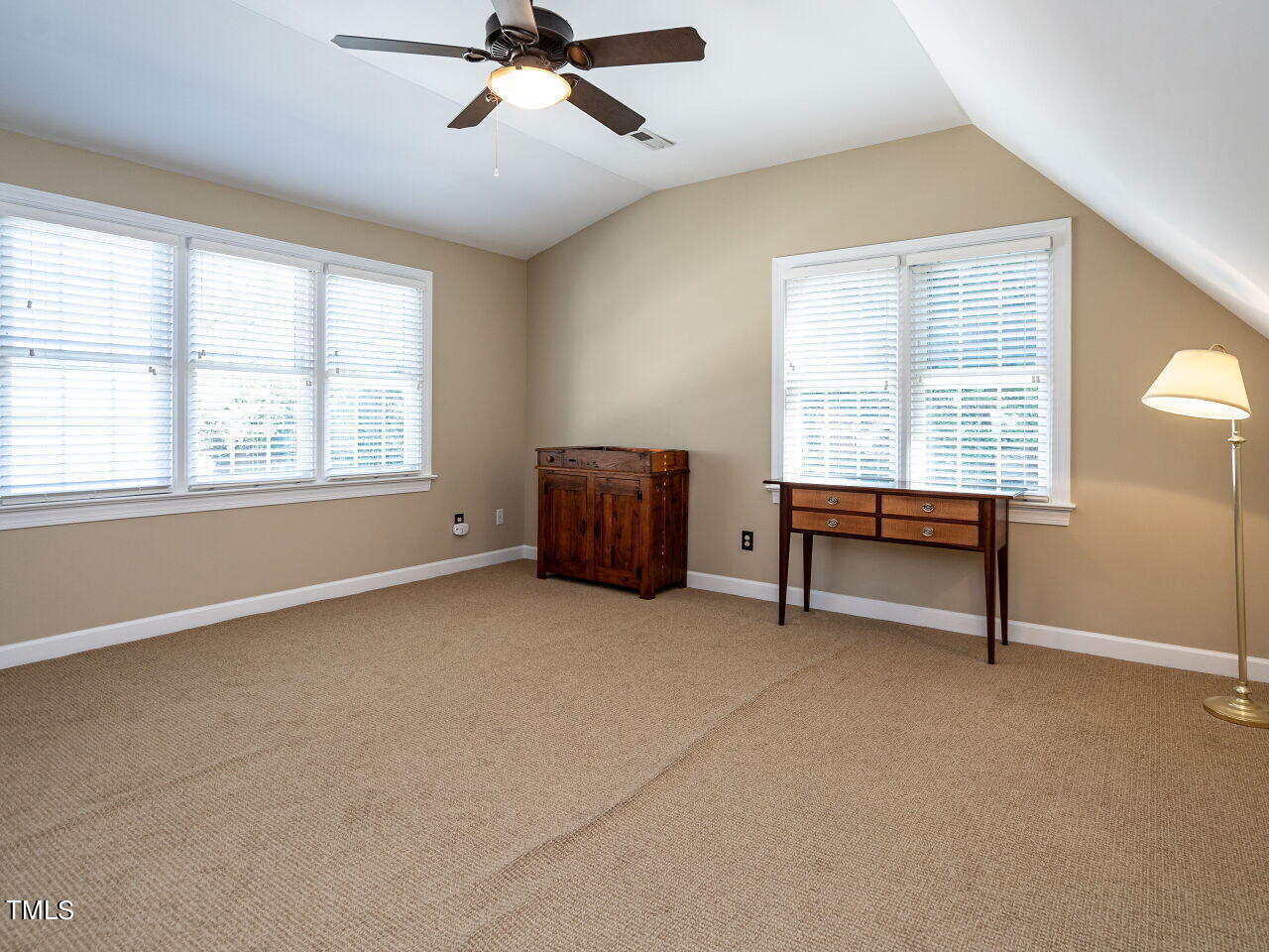 113 Kingsport Road