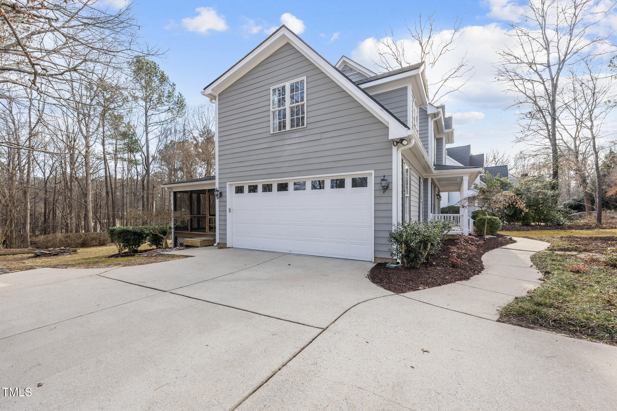 2905 Whitehart Lane