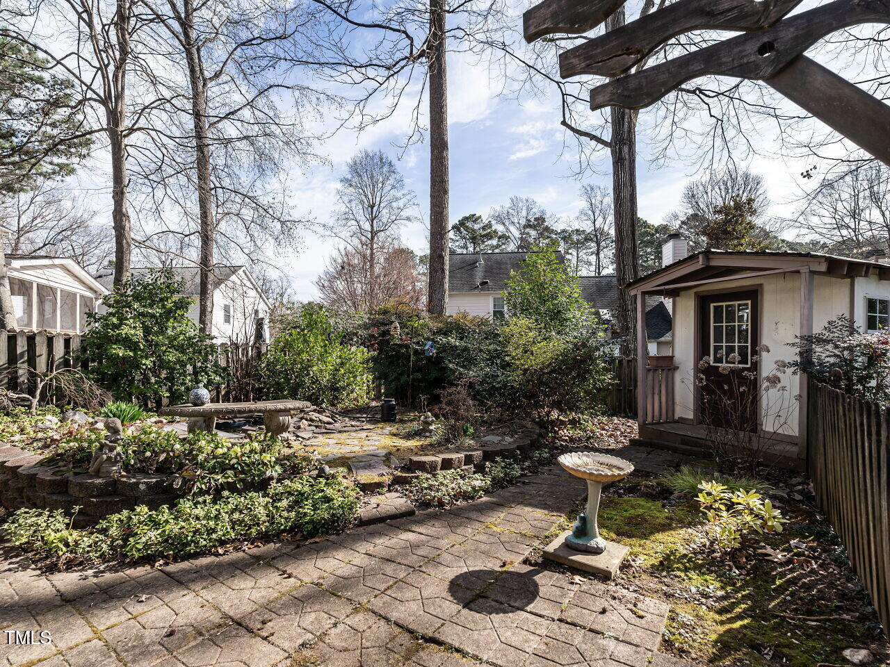 916 Belhaven Road