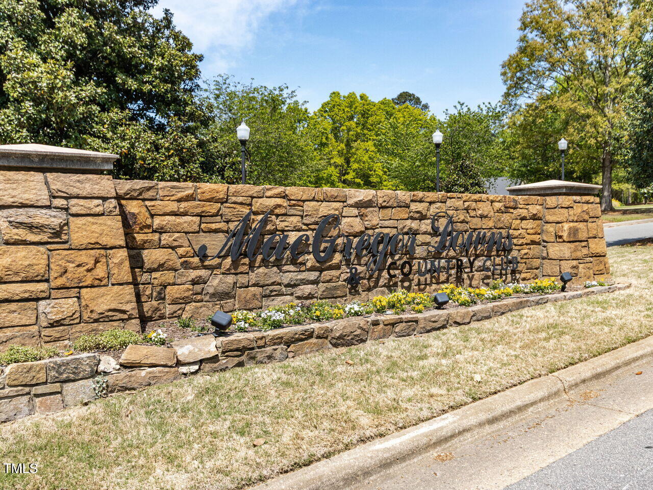 222 Kelso Court
