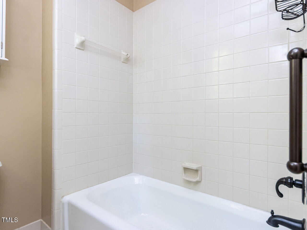 315 King George Loop