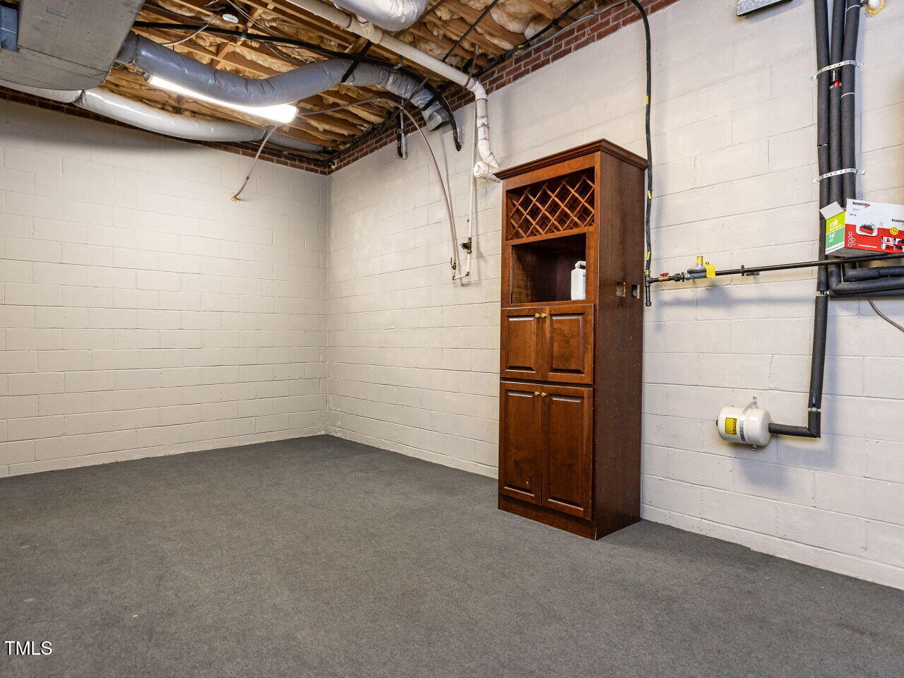 315 King George Loop