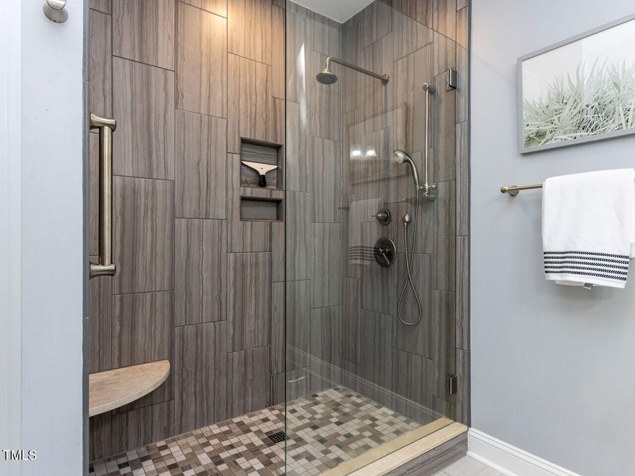 315 King George Loop