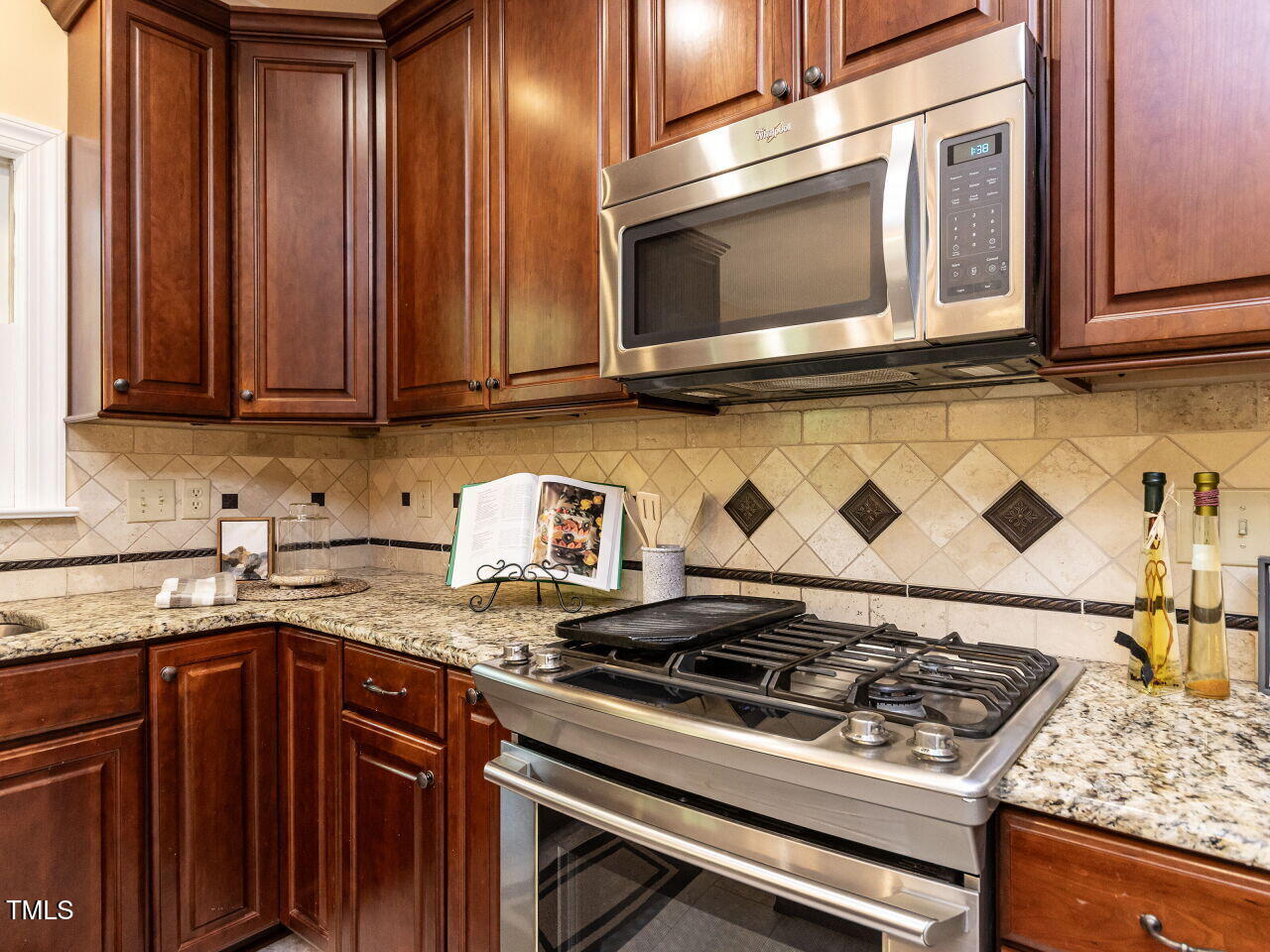 315 King George Loop