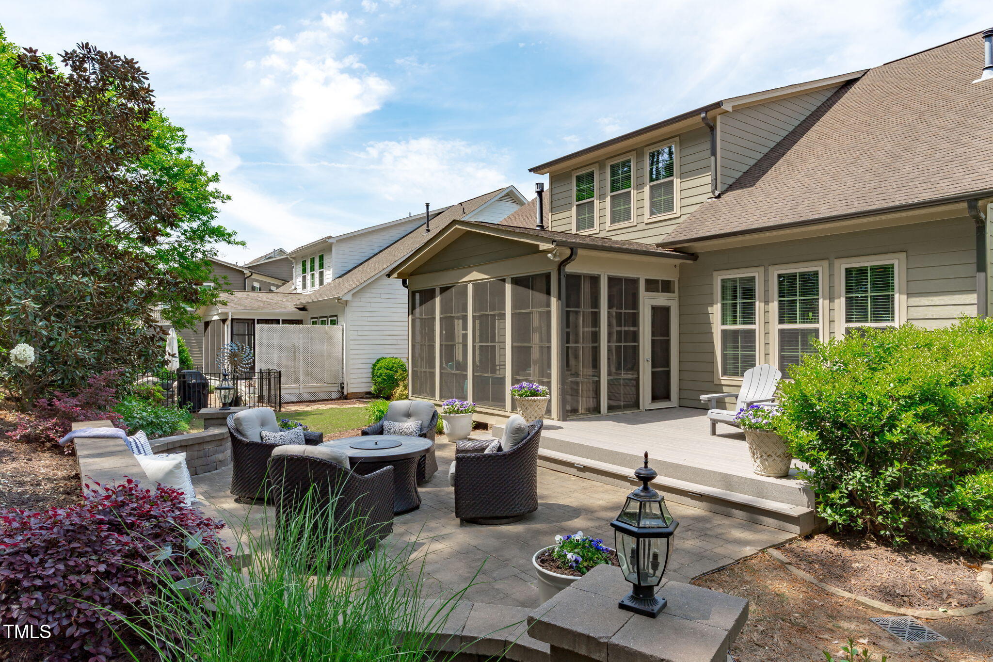 525 Morning Oaks Drive