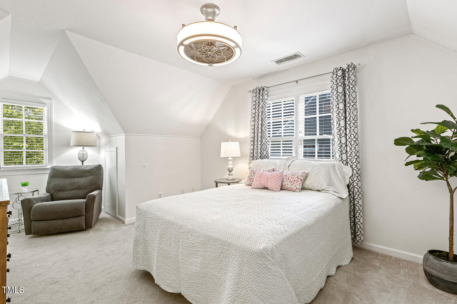 2107 Watersglen Drive