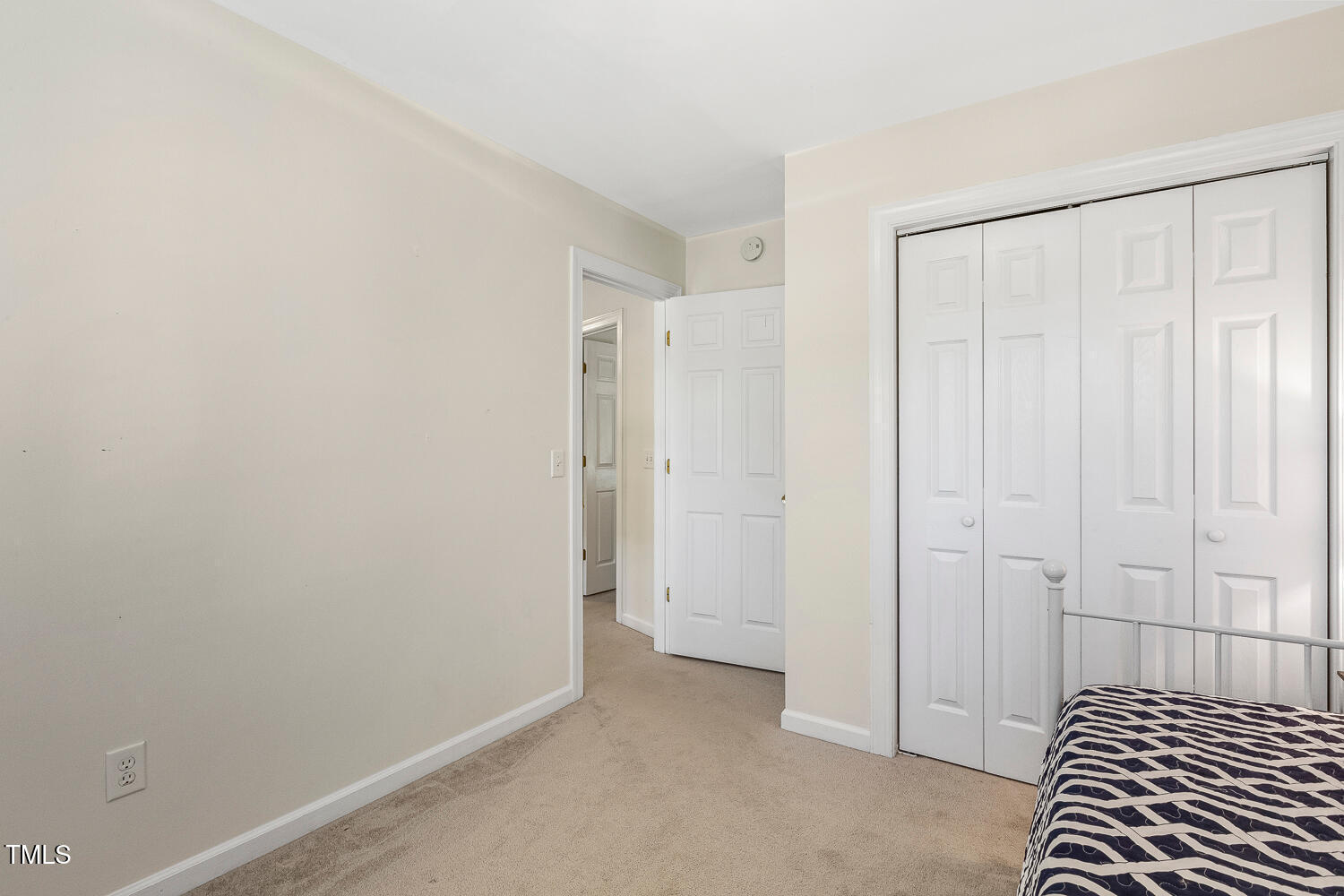 2107 Watersglen Drive