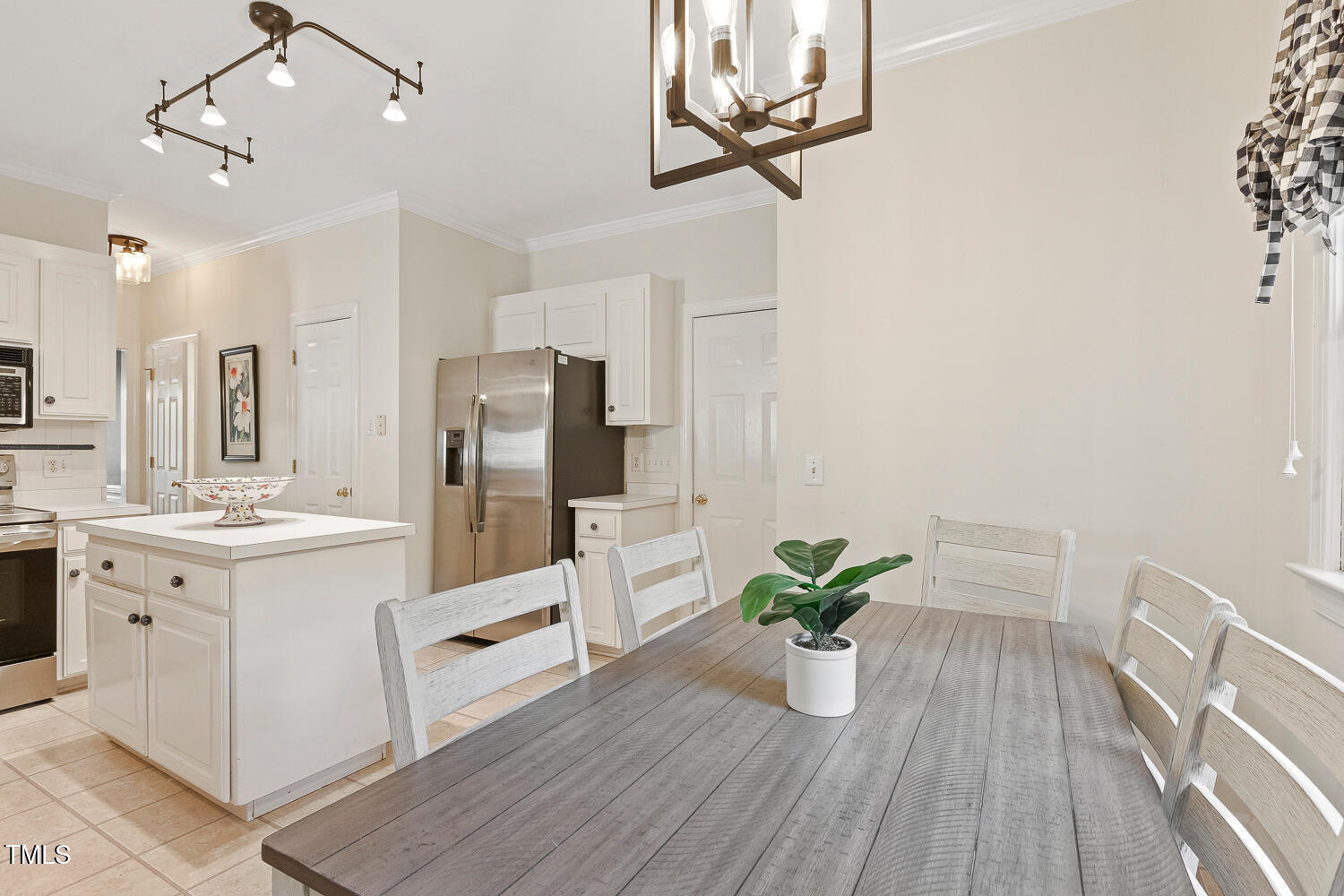 2107 Watersglen Drive