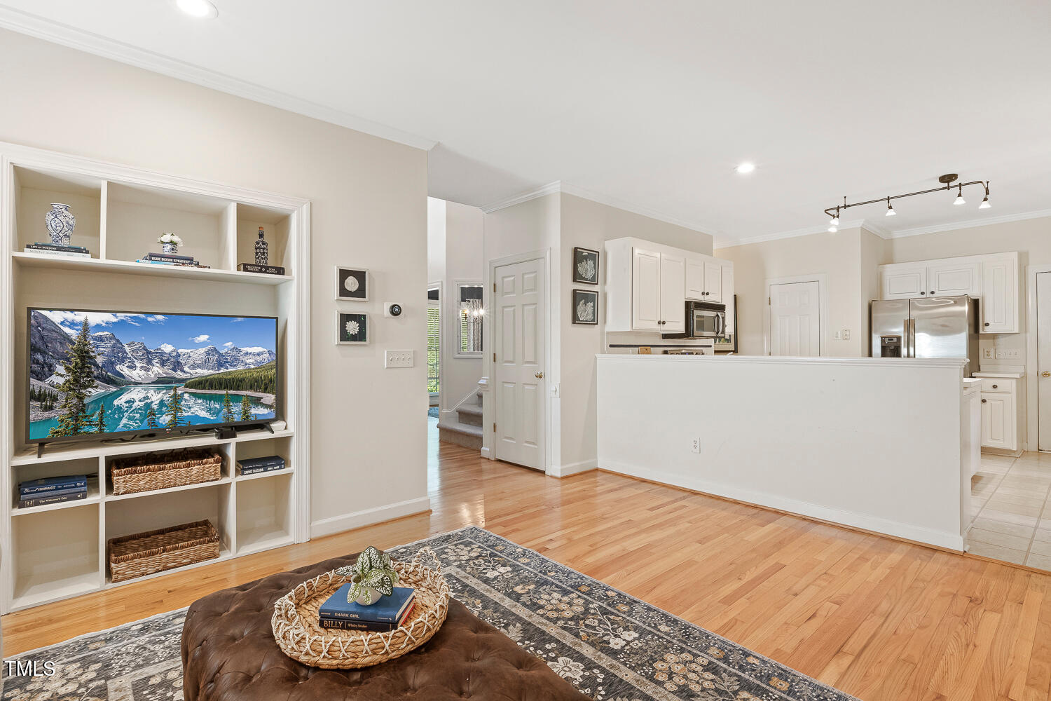 2107 Watersglen Drive