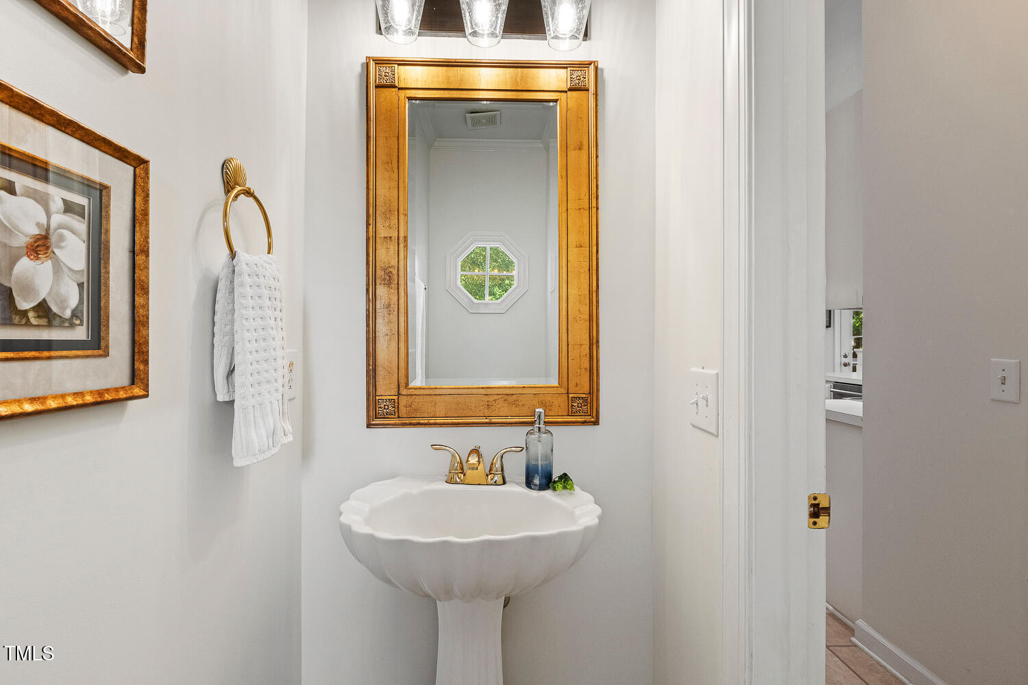 2107 Watersglen Drive