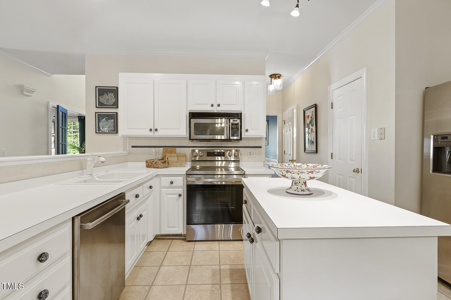 2107 Watersglen Drive