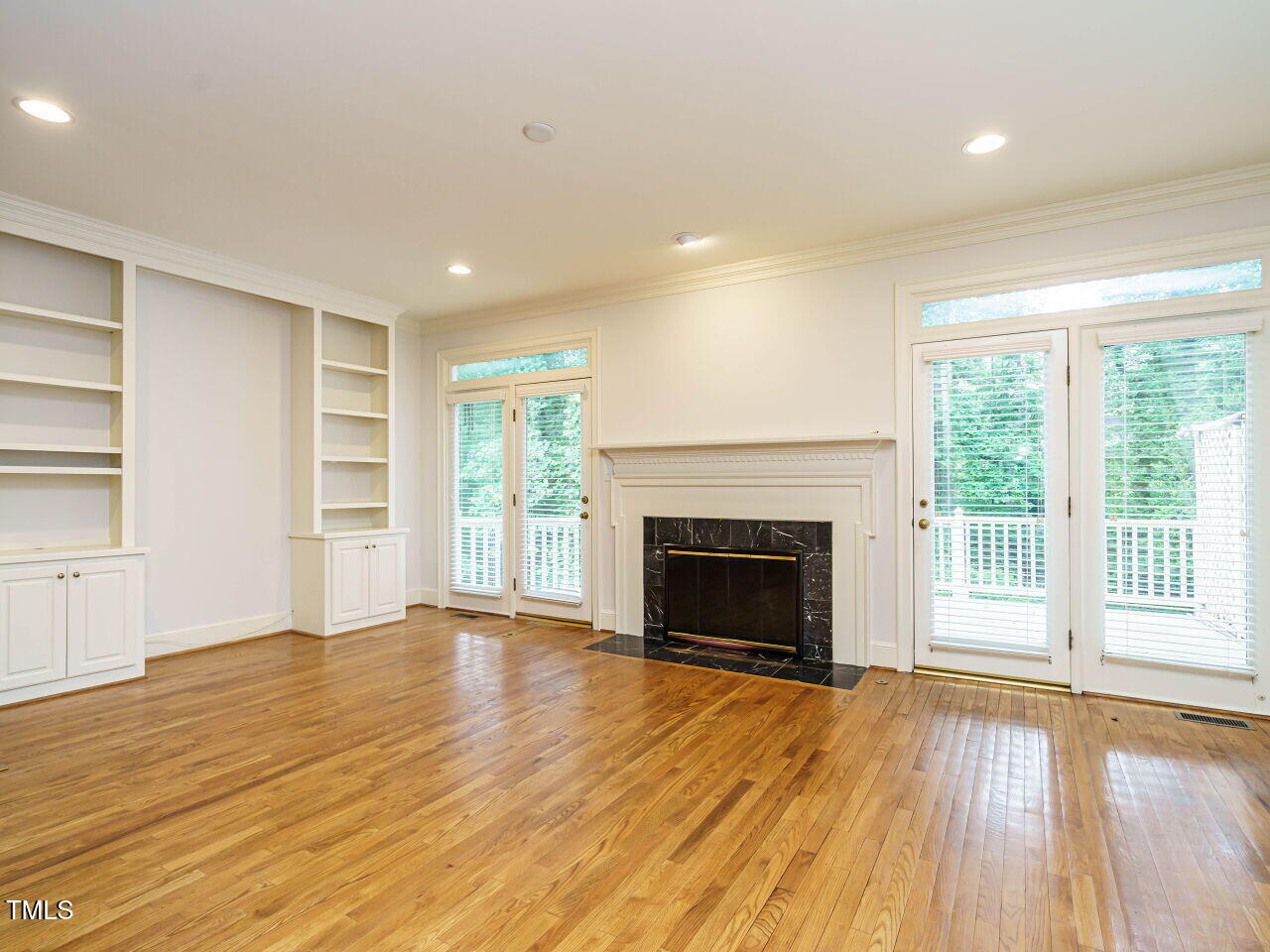 3339 Ridgecrest Court