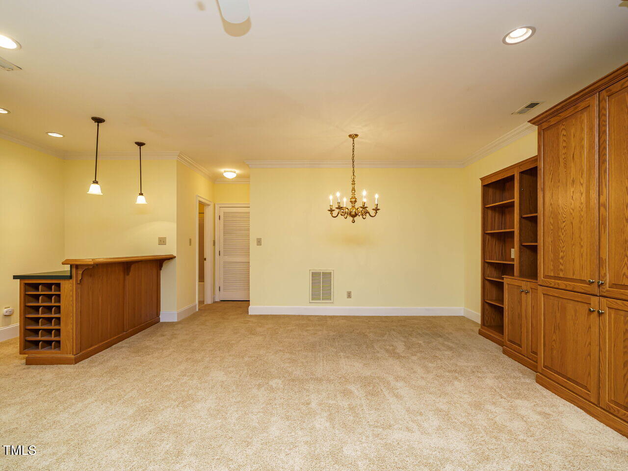 3339 Ridgecrest Court