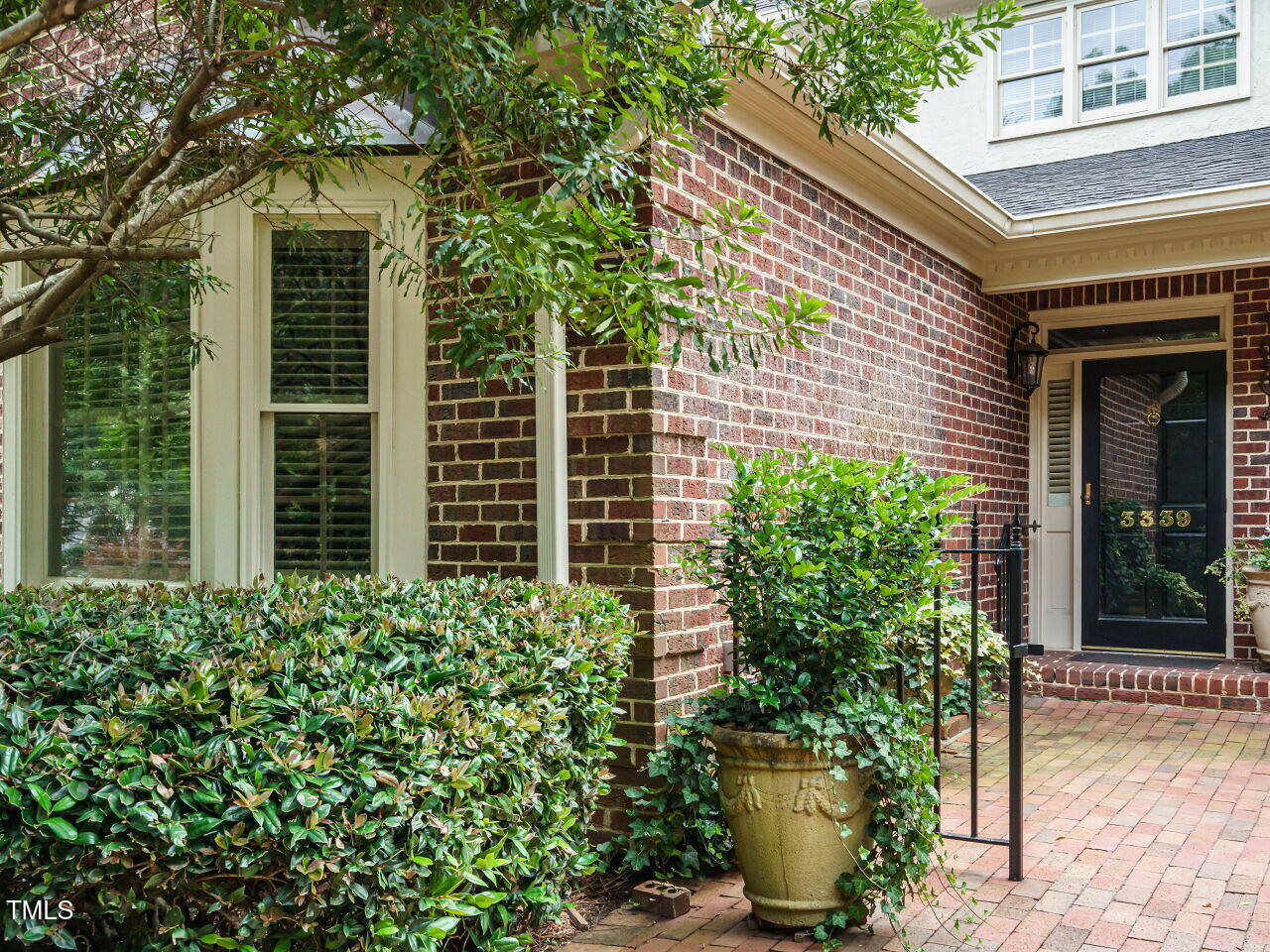 3339 Ridgecrest Court