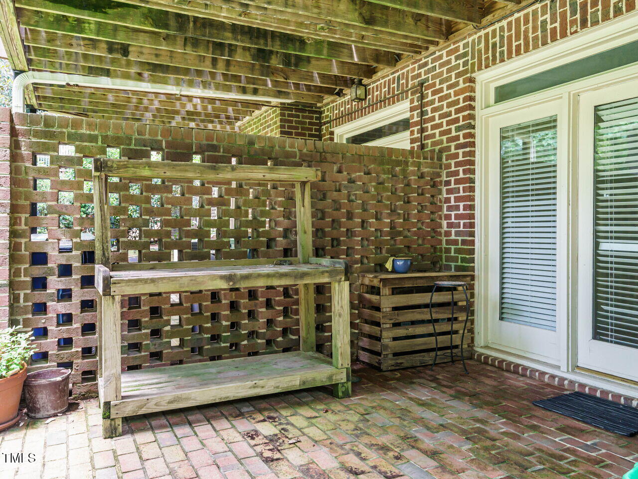 3339 Ridgecrest Court