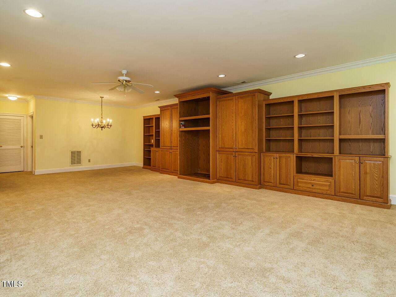 3339 Ridgecrest Court