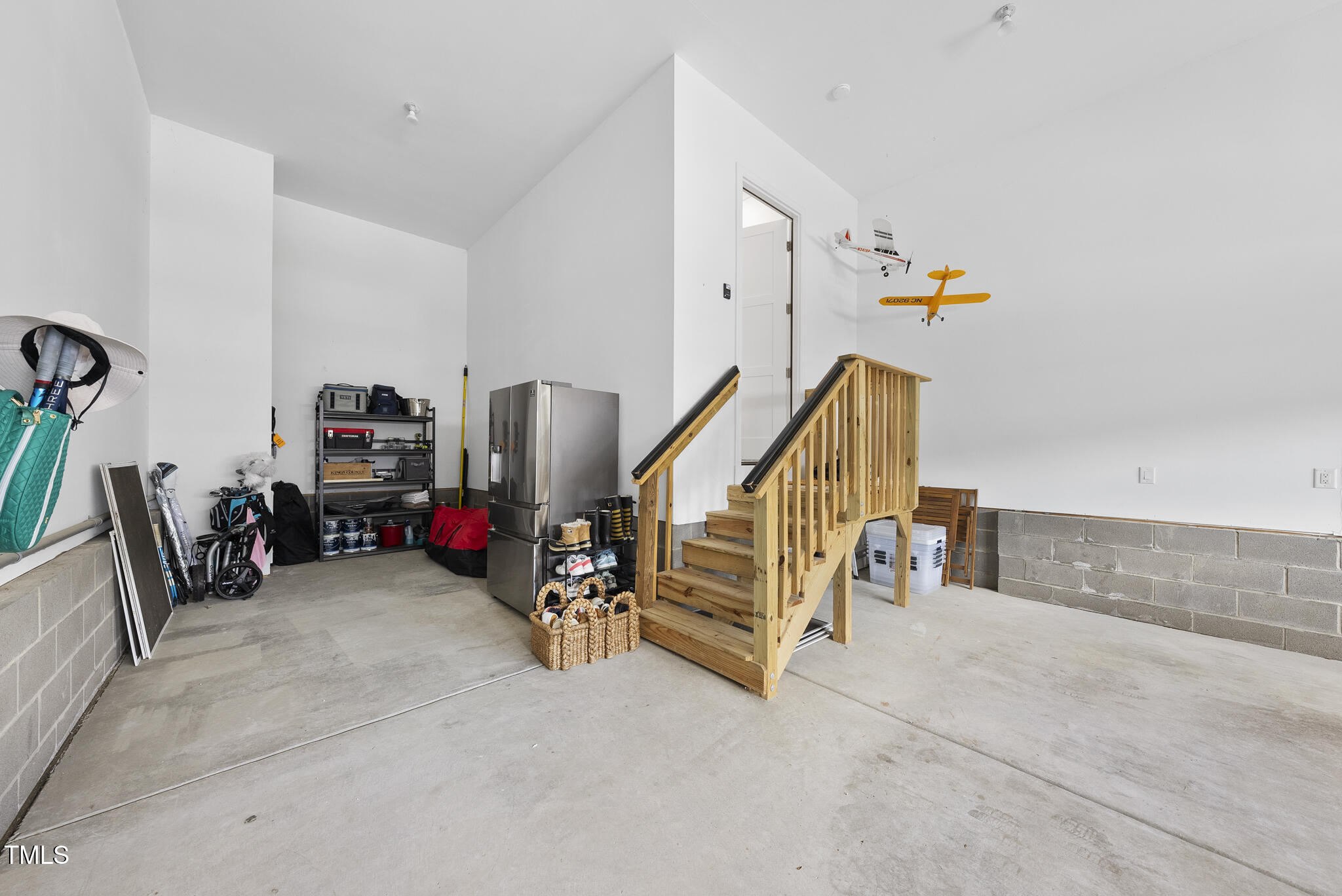 129 Damsire Way