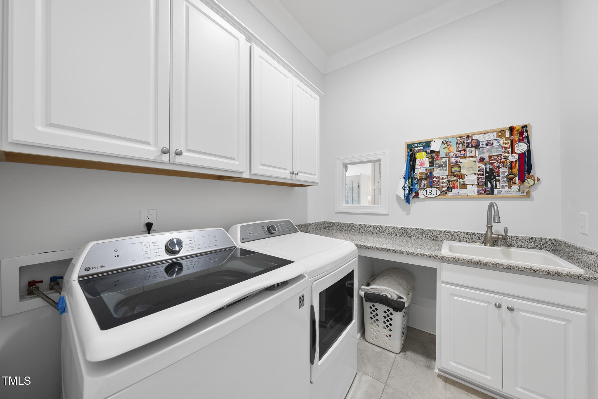 129 Damsire Way