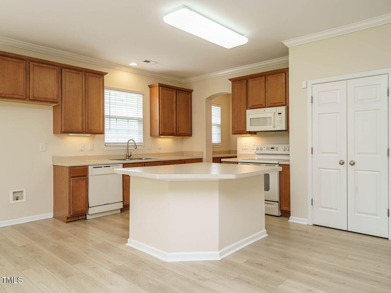 613 Ashbrittle Drive