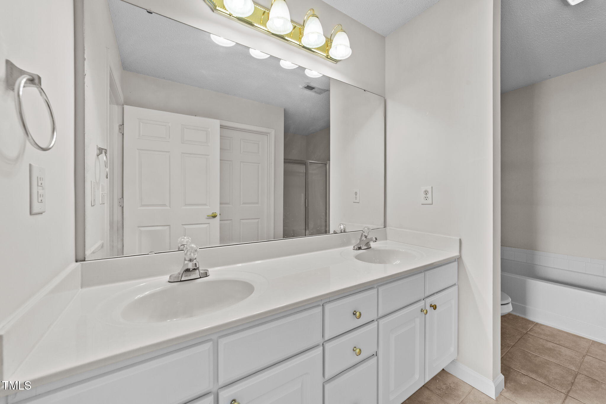 11370 Clubhaven Place # 103