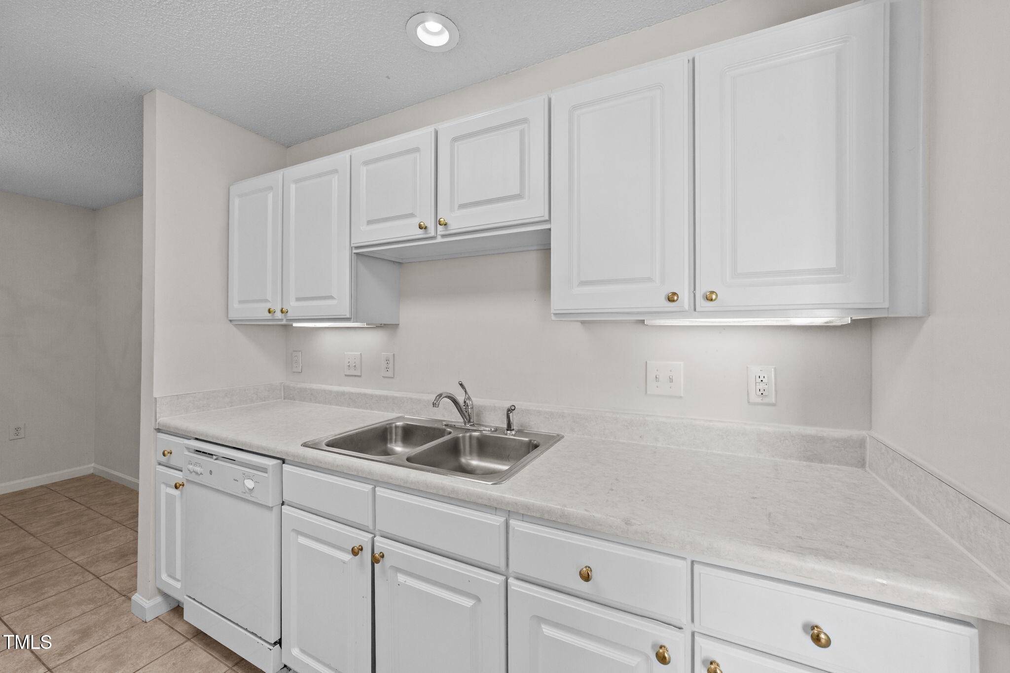 11370 Clubhaven Place # 103