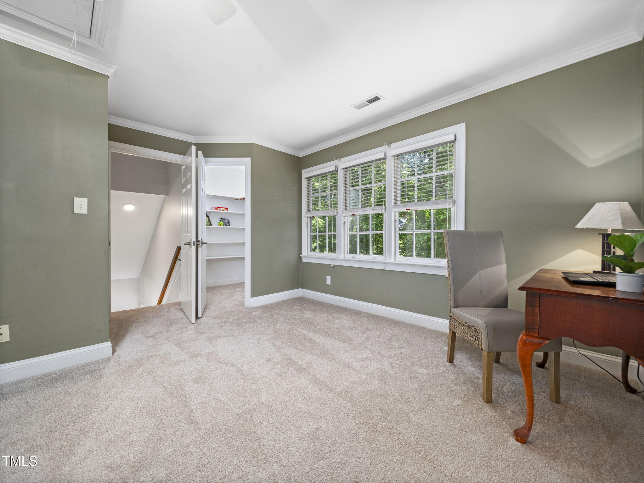 102 Braelands Drive