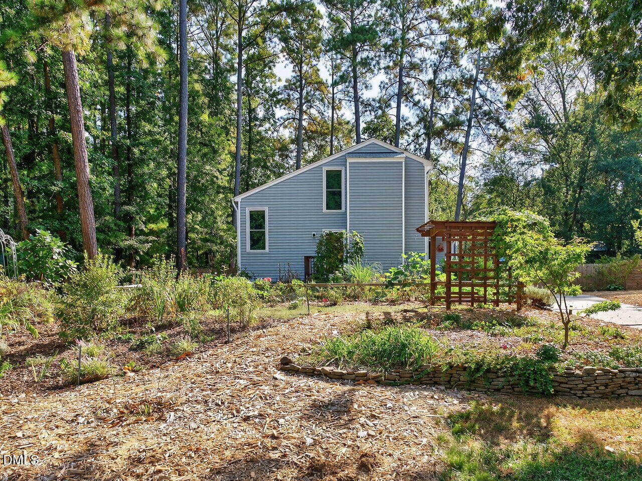 509 Holtz Lane