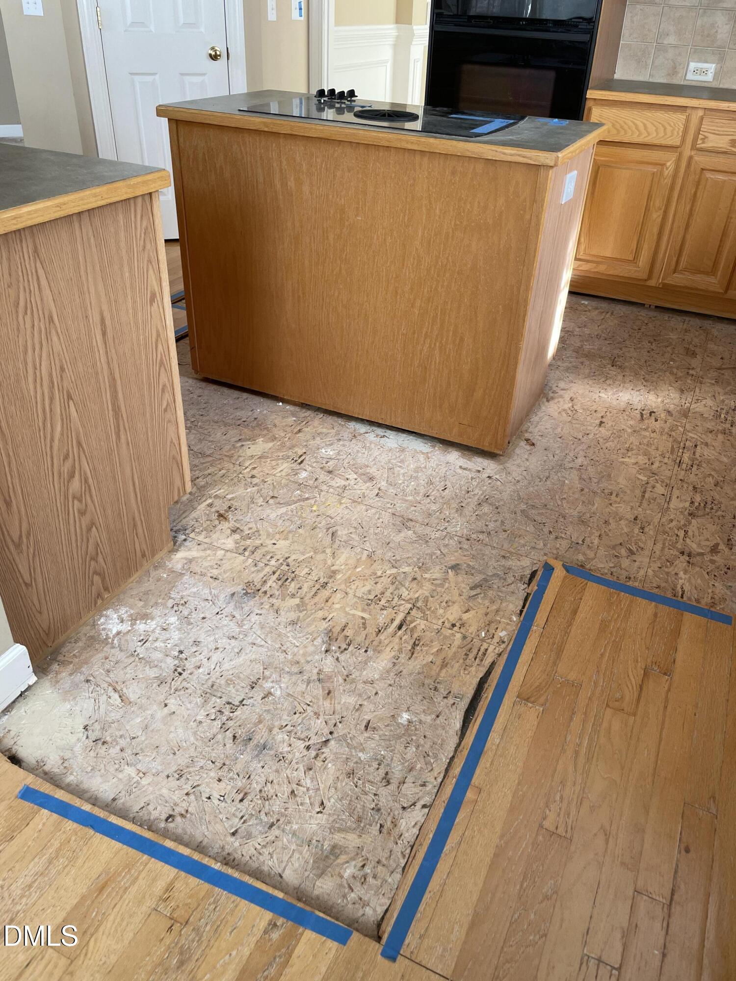 101 Fringe Tree Court, Cary